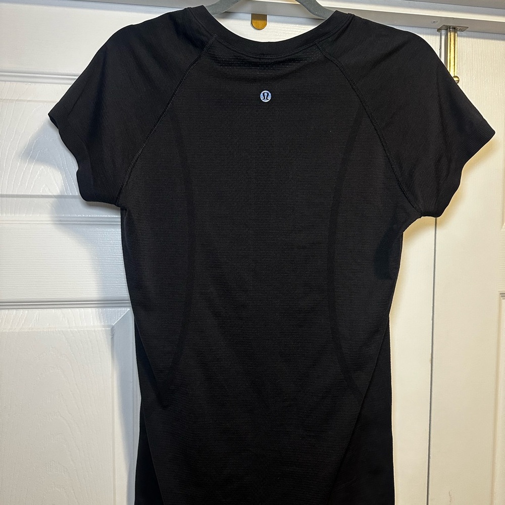Lululemon Swiftly Tech short sleeve 2.0